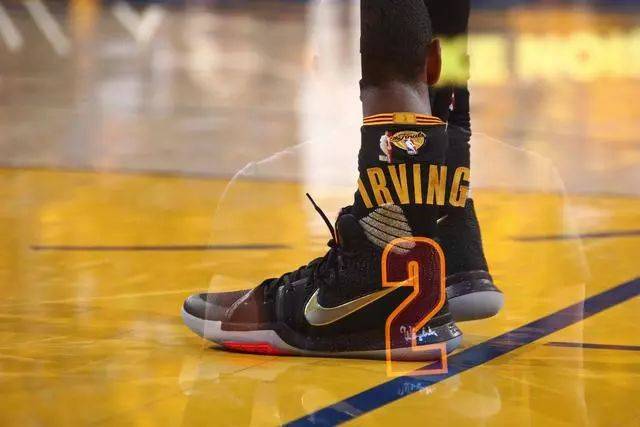 易与拍卖则 易与拍卖则