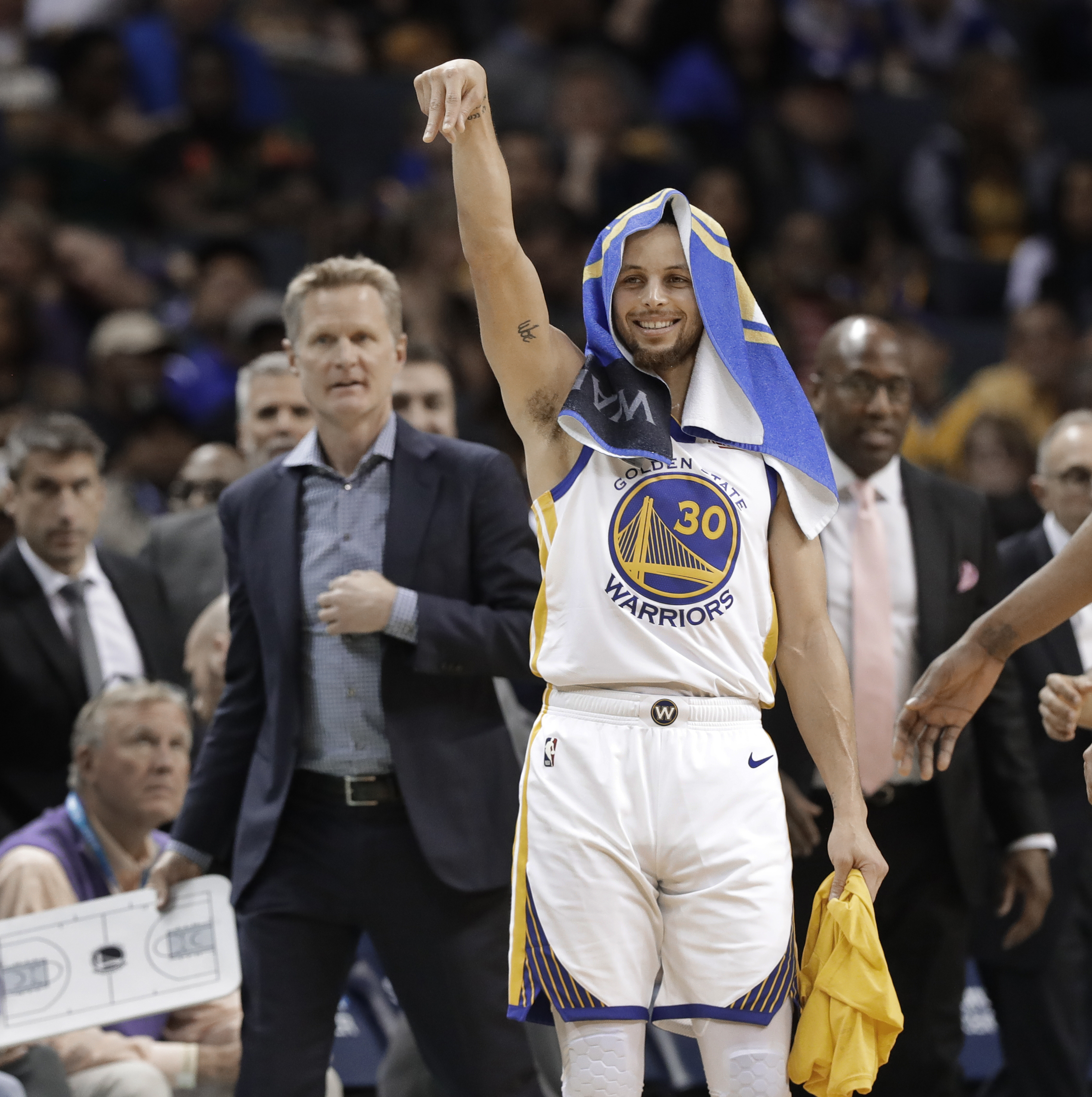 形成罕见的 形成罕见的