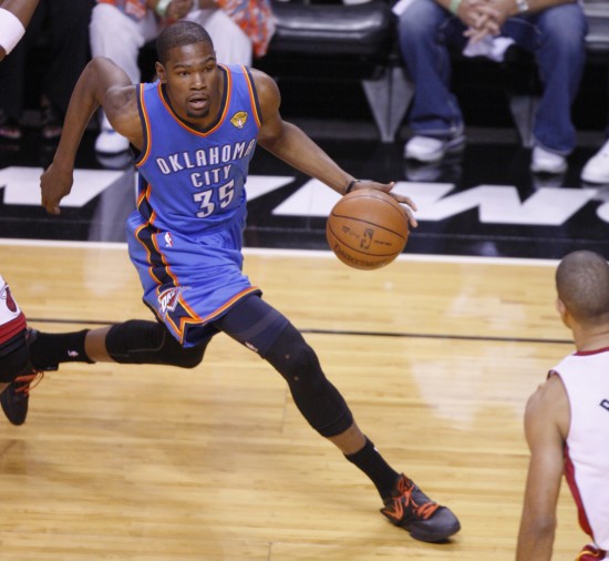 库里兄弟同 库里兄弟同