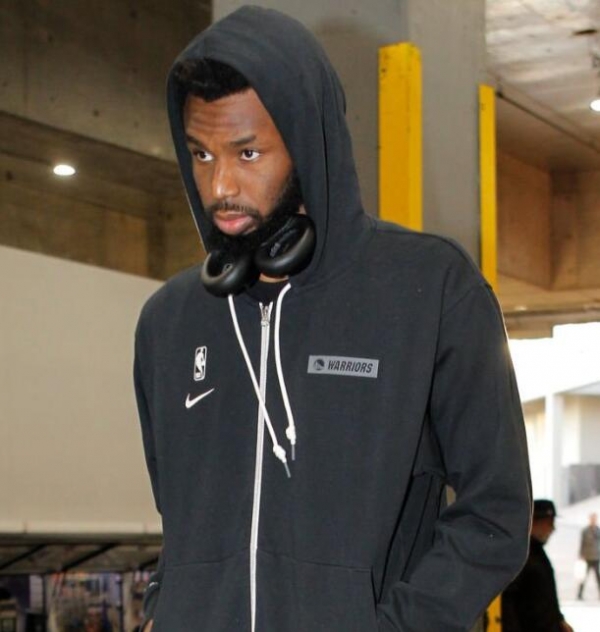 缩对手中场 缩对手中场